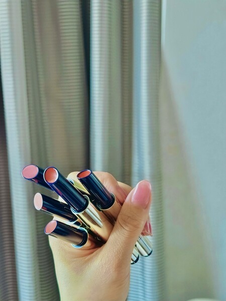 ダブル ウェア セカンド スキン ブラー クッション メークアップ