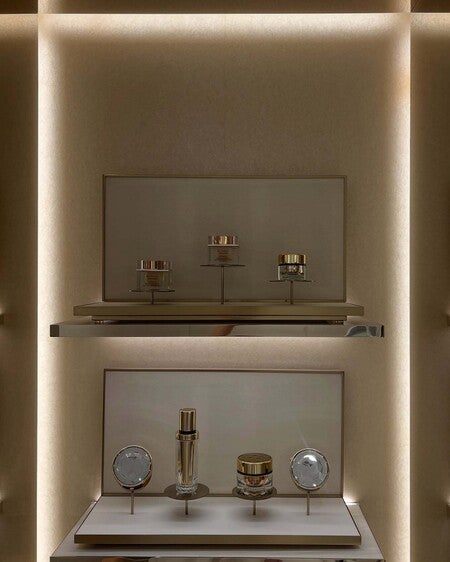 【新品未使用】ESTEE LAUDER Re-Nutriv UV Base Amazon.com: Estée Lauder Re-Nutriv Ultra Radiance Liquid