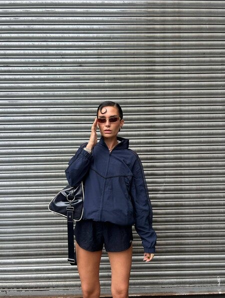 【Alo Yoga 】オリジン フルジップ トラックジャケット Origin Full-Zip Track Jacket - Ivory | ALO