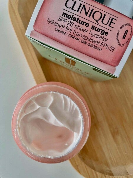 イーブン ベター ブライター ミルキー ローション〈医薬部外品