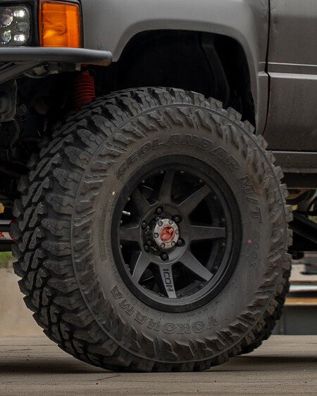 Yokohama AVID ENVigor ZPS Tires: All-Season Run-Flat
