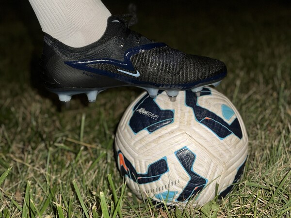 Buy Nike Phantom Low Elite Soft-ground Football Boot Royal