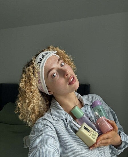 イーブン ベター ブライター ミルキー ローション〈医薬部外品