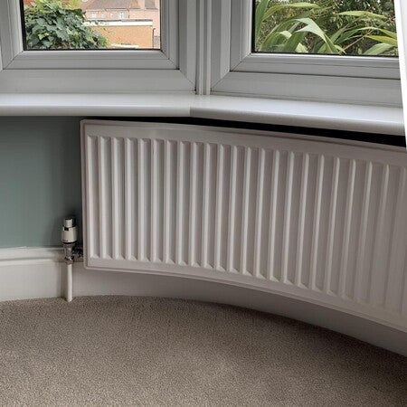 Ultraheat Curved Bay Window Radiator, 500mm x 1200mm Single