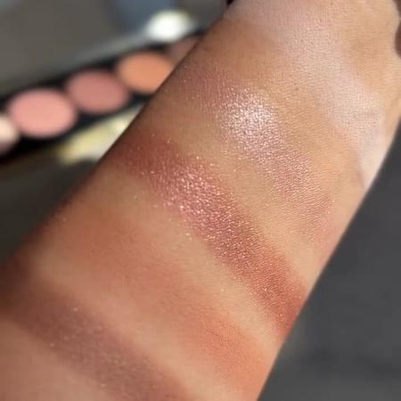 ピンク ミラージュ アイシャドウ パレット | ボビイ ブラウン Bobbi