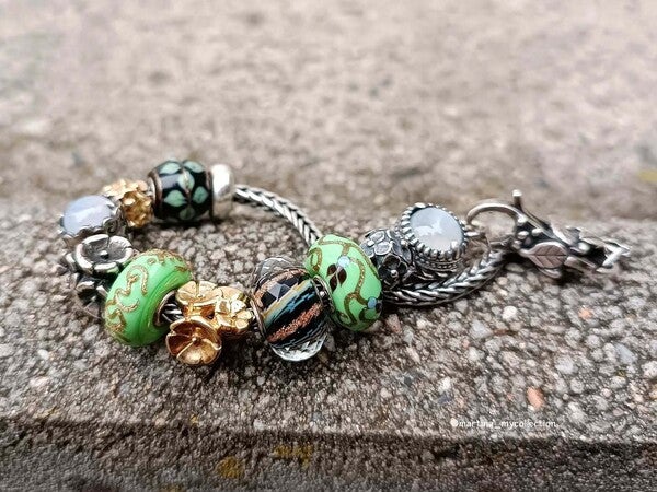 ダージリン! トロールビーズ紫陽花イメージ4個セットハイドランジア