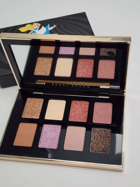 新品ボビイ ブラウン アリス アイシャドウパレット クリーム リップ 3