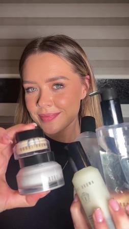 ファーポーチ ライトグレイ | ボビイ ブラウン Bobbi Brown 公式