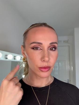 ピンク ミラージュ アイシャドウ パレット | ボビイ ブラウン Bobbi