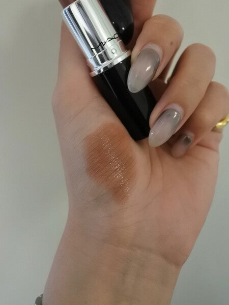 ラスターガラス リップスティック | マック MAC Cosmetics 公式