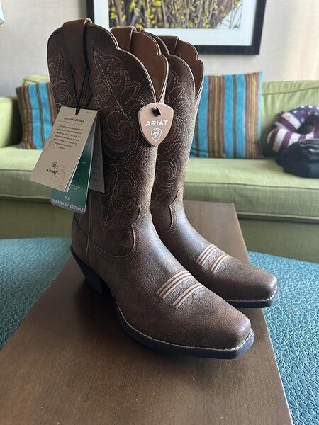 Ariat Women's Round Up Square Toe Western Boots | Boot Barn