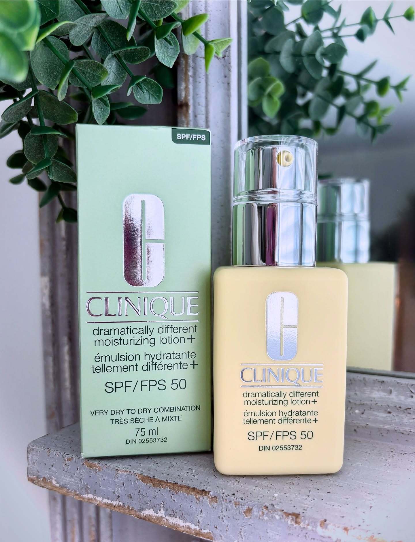 Dramatically Different Moisturizing Lotion+ - CLINIQUE | Sephora