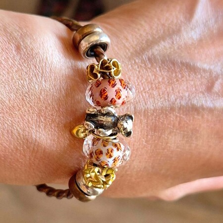 Gold beads – Trollbeads