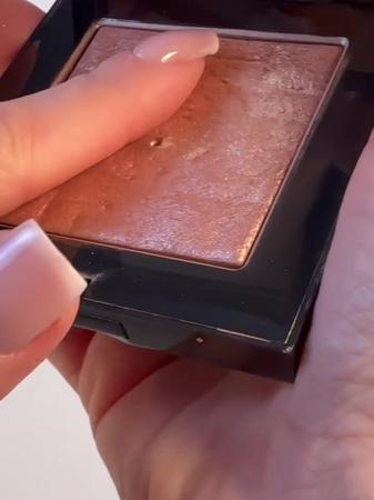 ハイライティング パウダー | 自然な輝きを演出 | ボビイ ブラウン