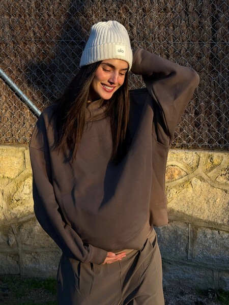 Hazy Mock Neck Pullover - Espresso | ALO