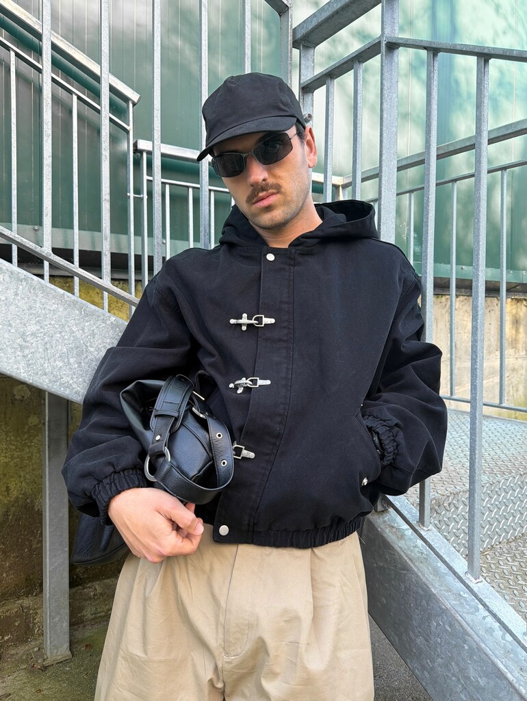 Bershka コーティングデニム Super baggy jeans - Men | Bershka